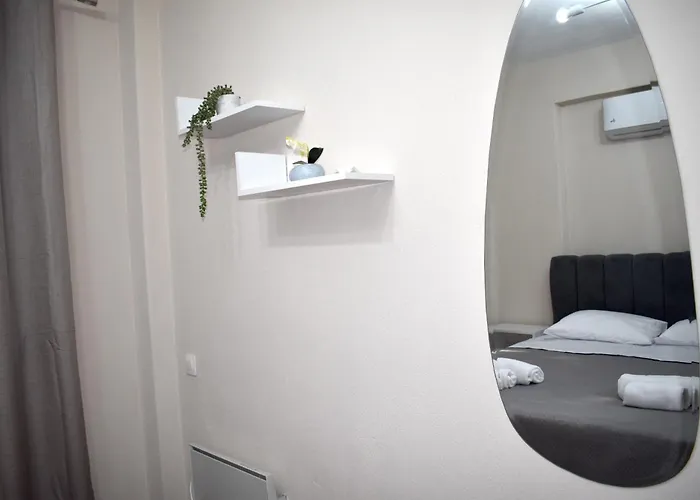 Modern * Nea Kallikrateia